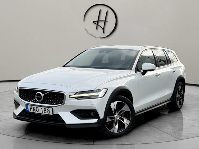 Volvo V60 Cross Country 2022