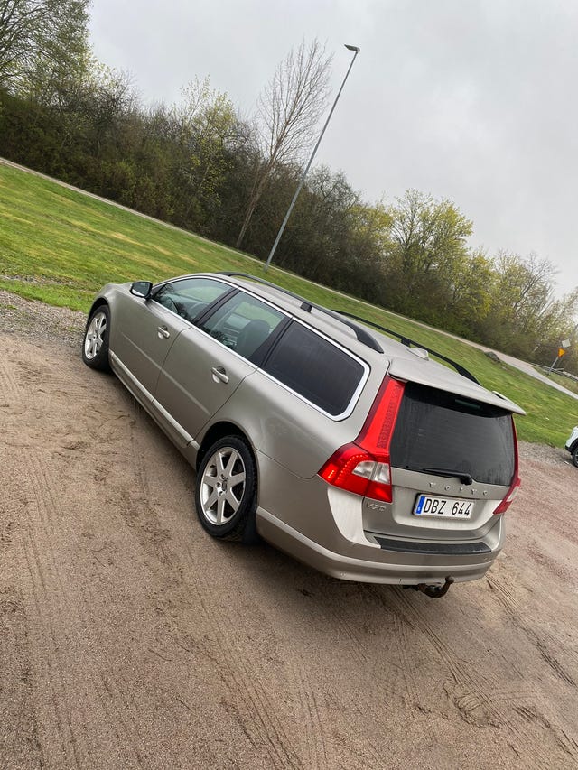 Volvo V70 2010 – bild 3