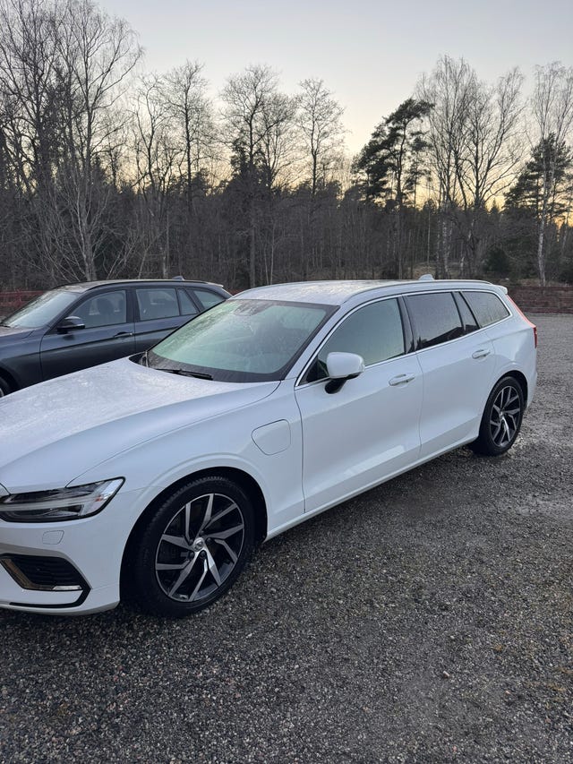 Volvo V60 2021
