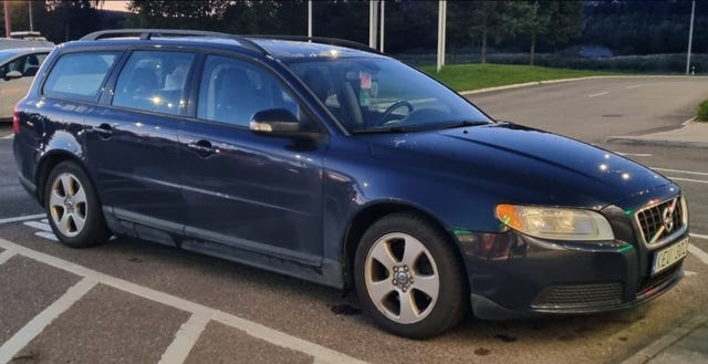 Volvo V70 2010 – bild 2