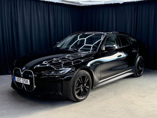 BMW i4 2023