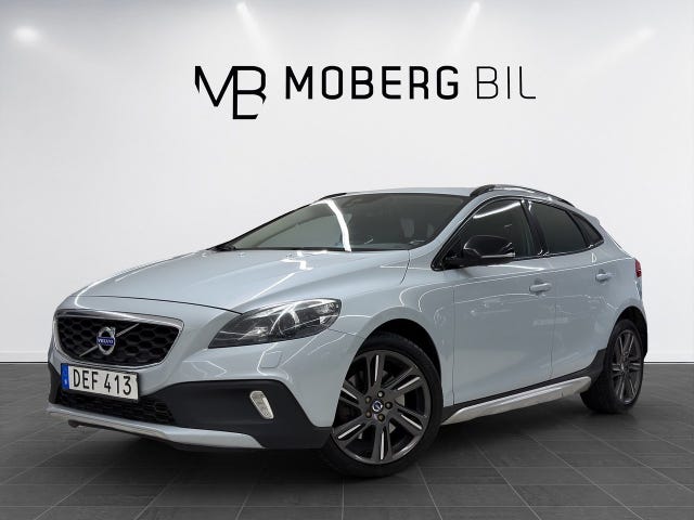 Volvo V40 Cross Country 2015