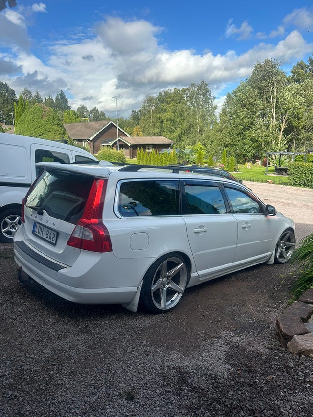 Volvo V70 2011 – bild 3