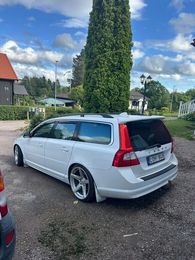 Volvo V70 2011 – bild 2