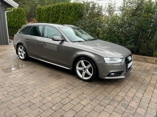 Audi A4 2014