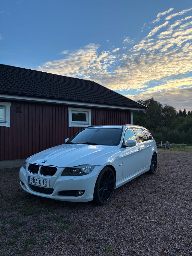 BMW 320d 2011