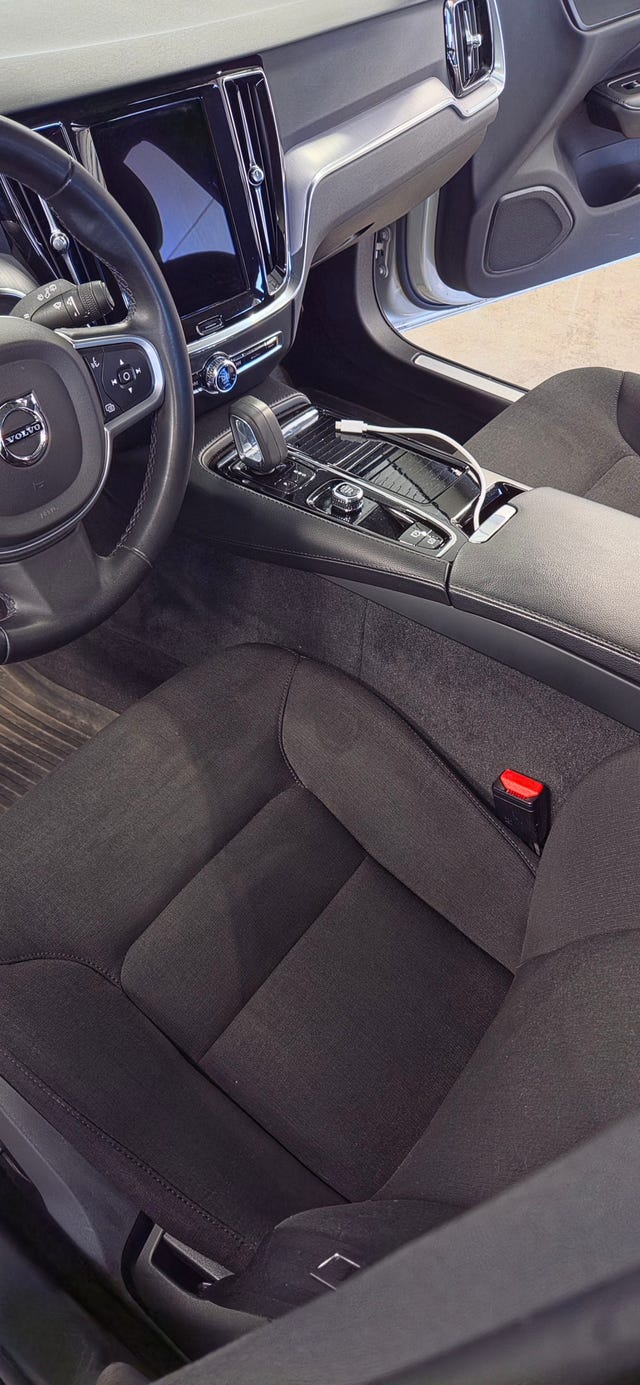 Volvo V60 2022 – bild 3