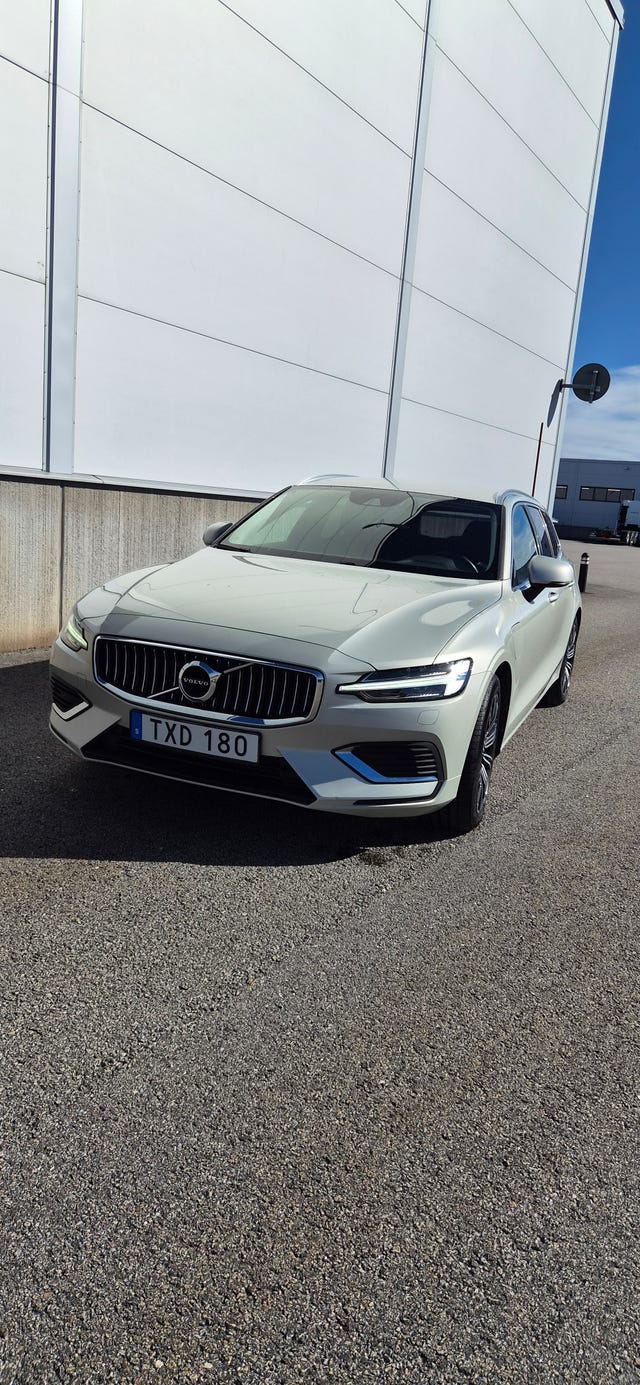 Volvo V60 2022