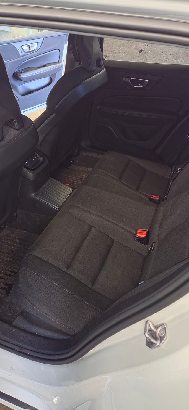 Volvo V60 2022 – bild 4