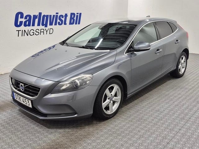 Volvo V40 2015