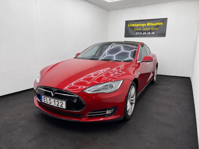 Tesla Model S 2014