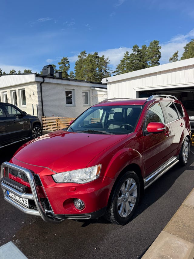 Mitsubishi Outlander 2010