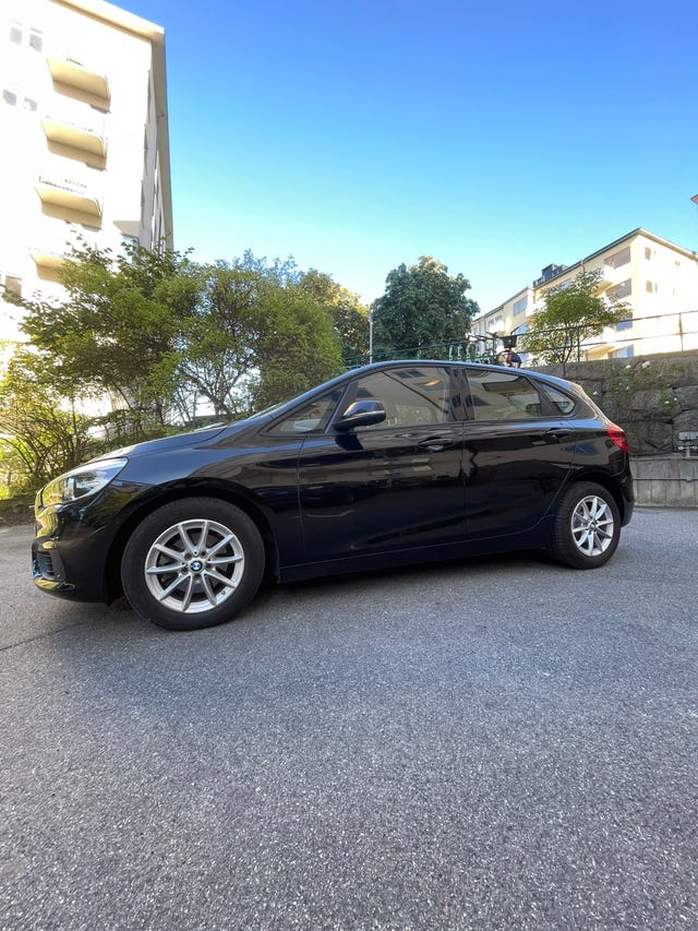 BMW 216d 2016