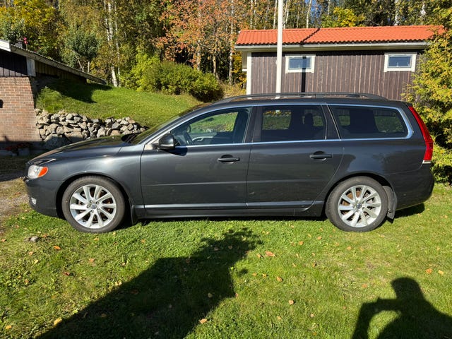Volvo V70 2014