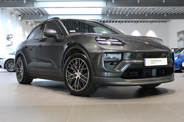 Porsche Macan 2025