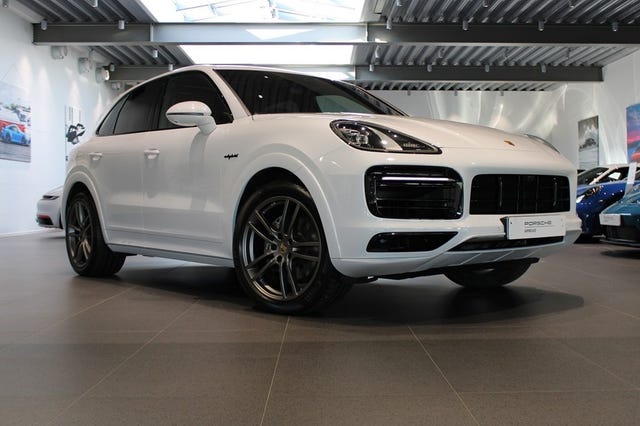 Porsche Cayenne 2022