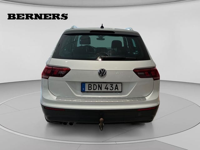 Volkswagen Tiguan 2020 – bild 4