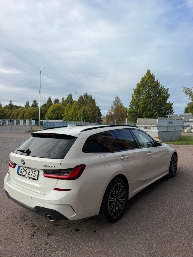 BMW 320d 2020 – bild 3