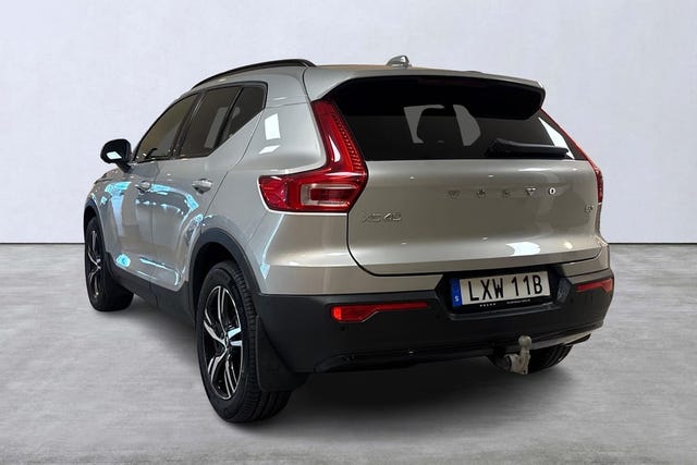 Volvo XC40 2025 – bild 4