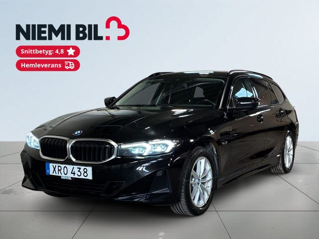 BMW 330e 2023