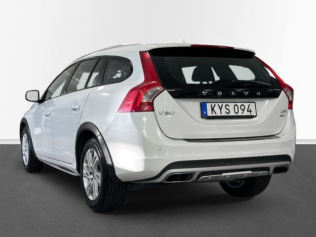 Volvo V60 Cross Country 2016 – bild 2