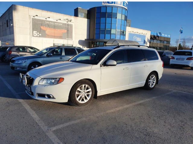 Volvo V70 2013