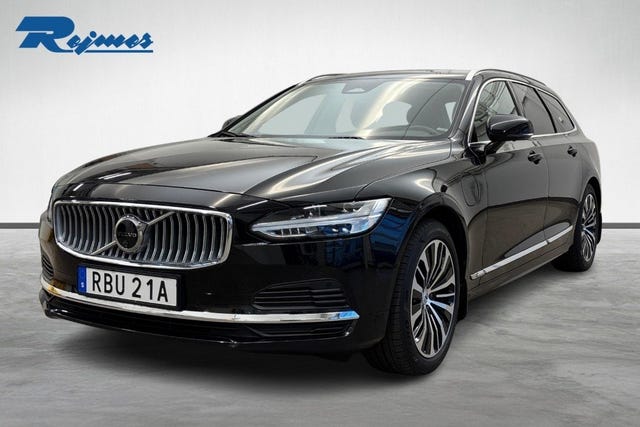 Volvo V90 2025