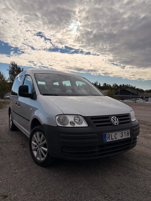 Volkswagen Caddy 2010