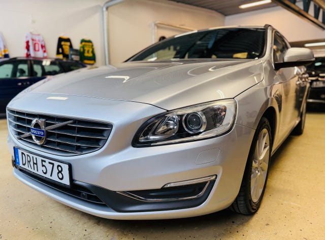 Volvo V60 2015 – bild 2