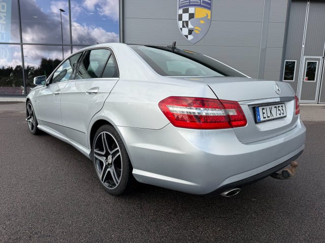 Mercedes-Benz E220 2011 – bild 4