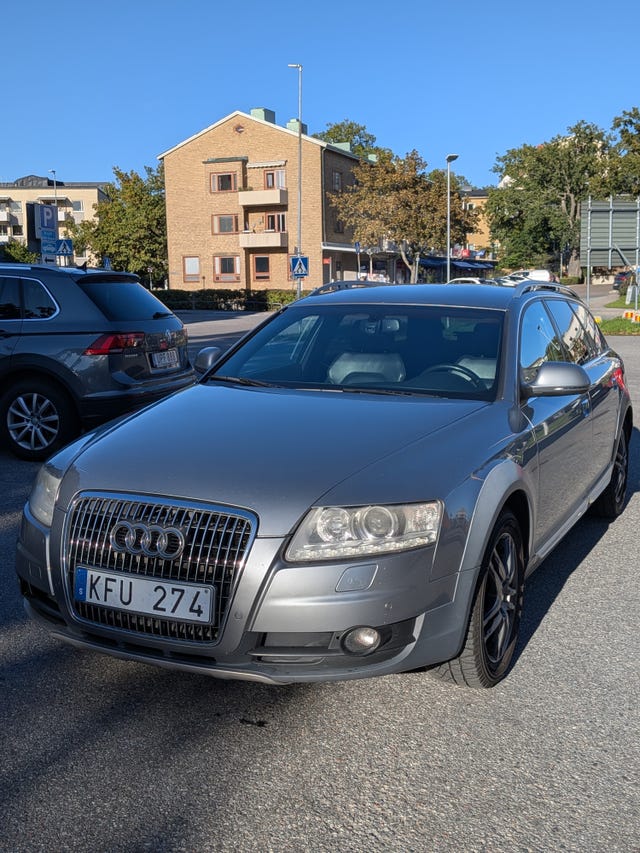 Audi A6 allroad 2010
