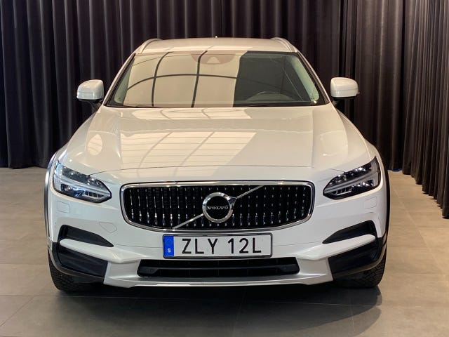 Volvo V90 Cross Country 2019 – bild 4