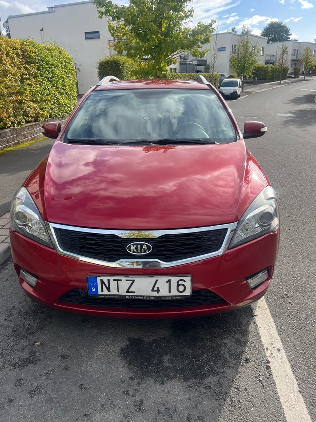 Kia Ceed 2012