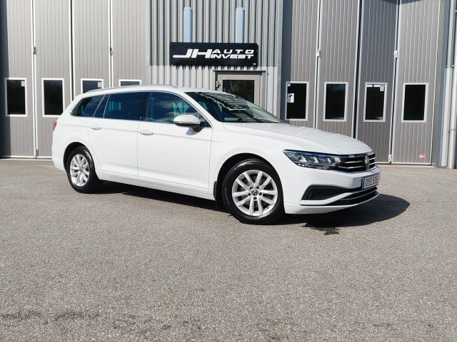Volkswagen Passat 2023