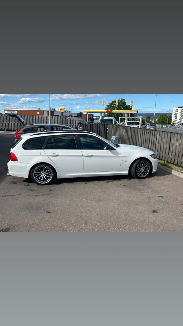 BMW 318d 2011 – bild 3