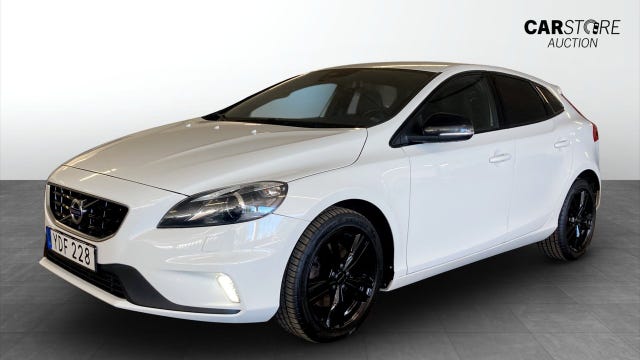 Volvo V40 2016