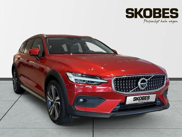 Volvo V60 Cross Country 2021