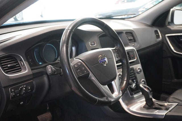 Volvo V60 2015 – bild 2
