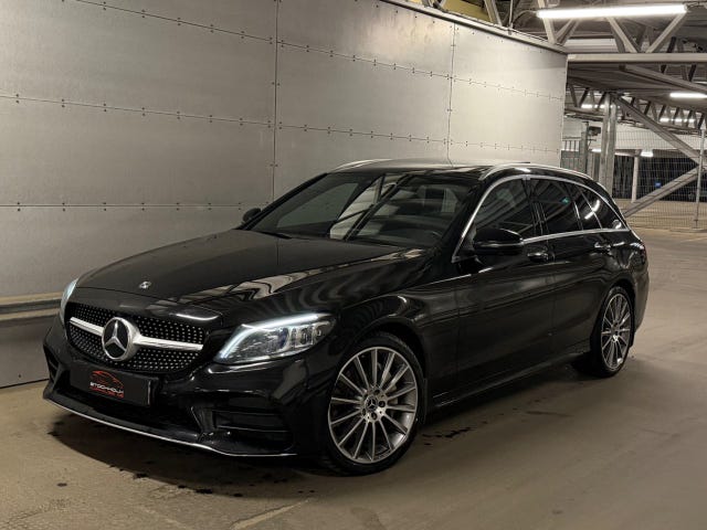 Mercedes-Benz C400 2020