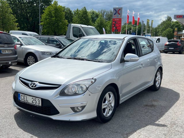 Hyundai i30 2012