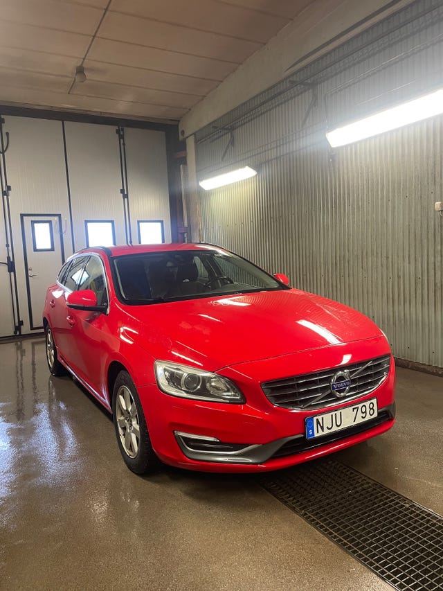 Volvo V60 2014