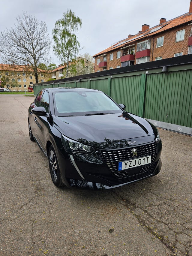 Peugeot 208 2023
