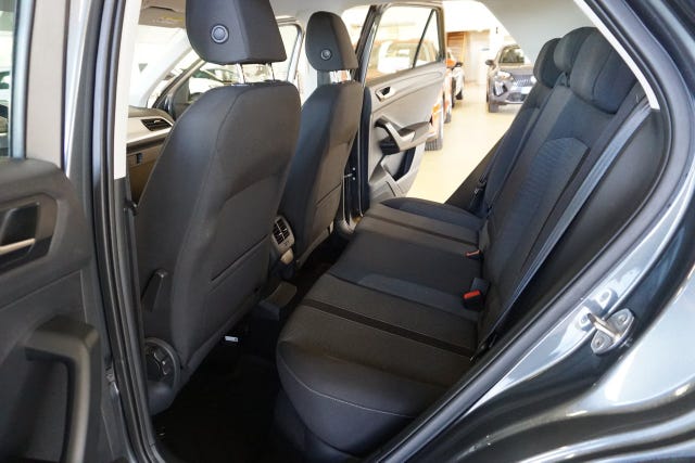 Volkswagen T-Roc 2023 – bild 4