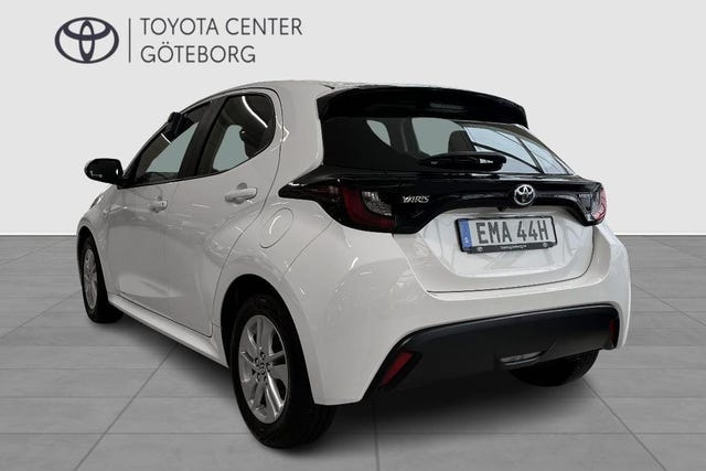 Toyota Yaris 2023 – bild 3