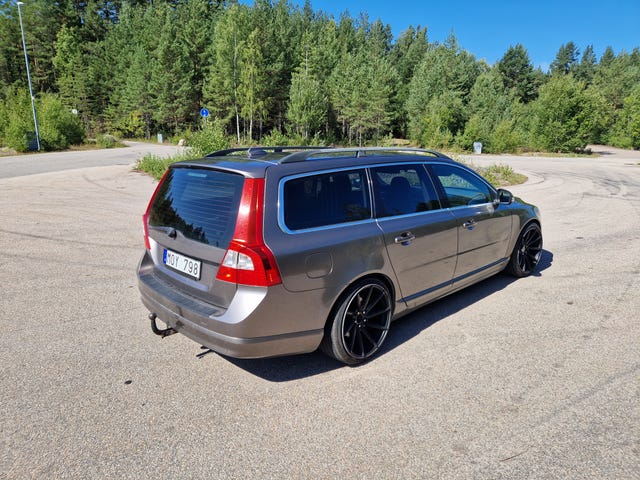 Volvo V70 2010 – bild 3