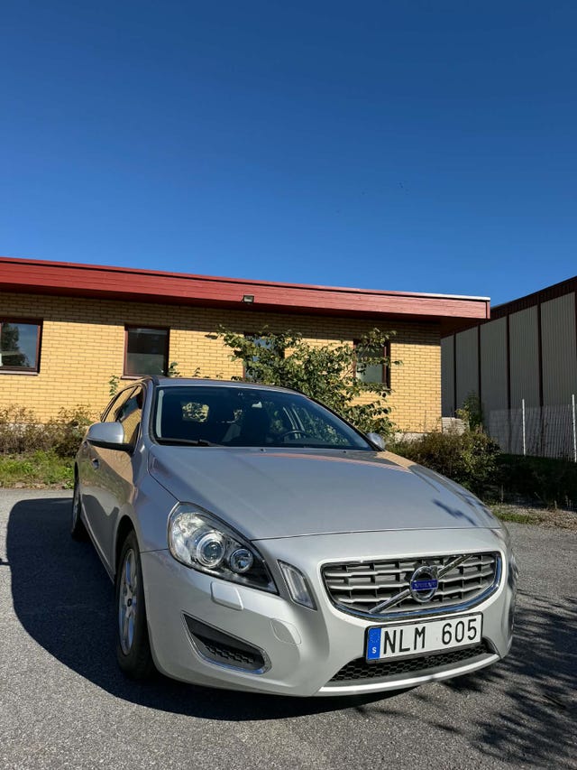 Volvo V60 2012