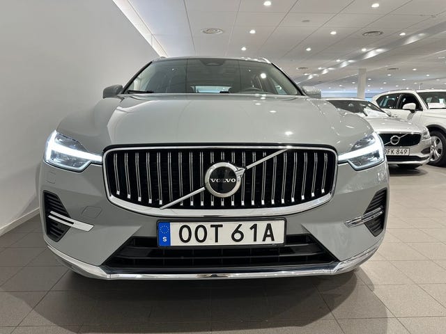 Volvo XC60 2025 – bild 2