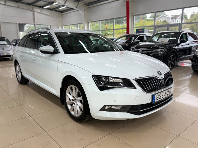 Skoda Superb 2018 – bild 3