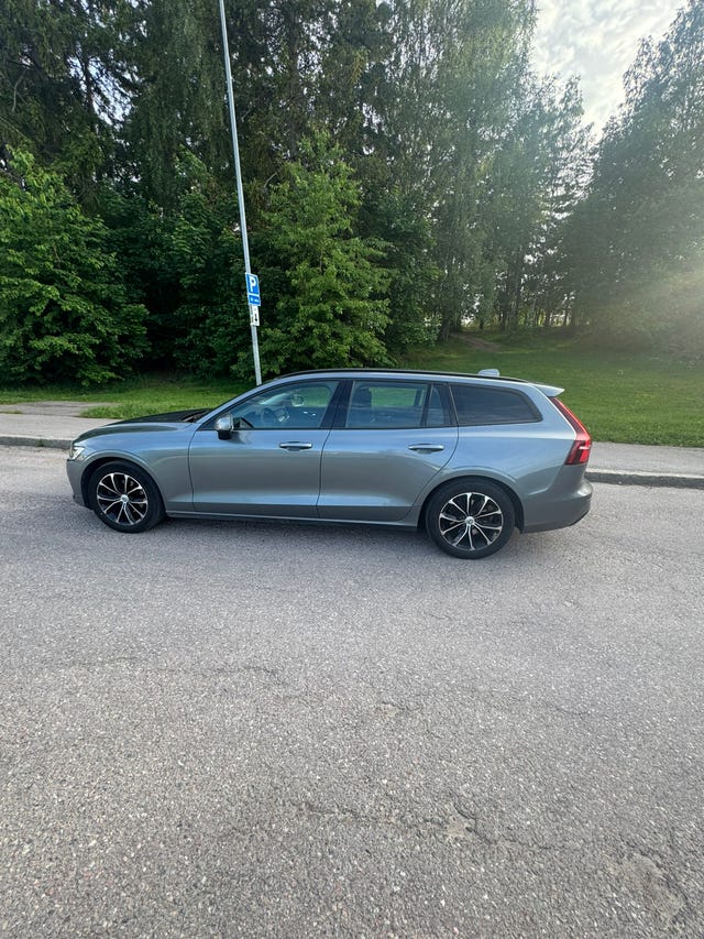 Volvo V60 2020 – bild 3