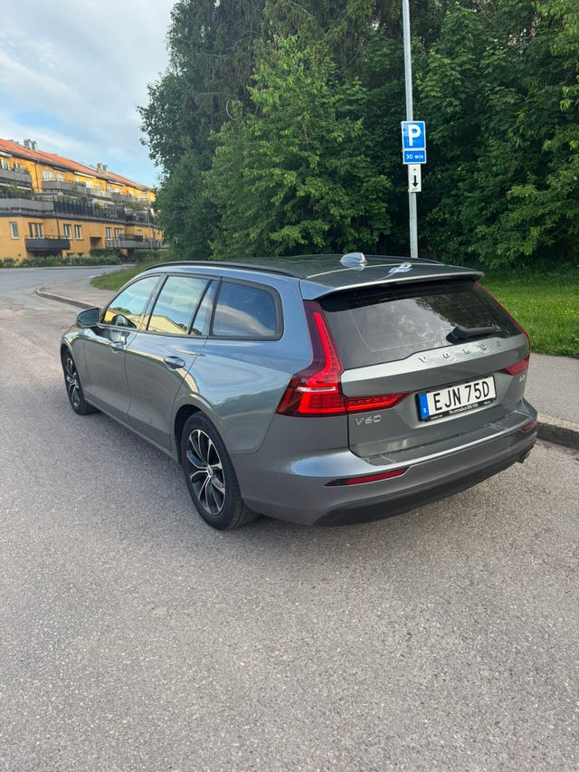 Volvo V60 2020 – bild 2